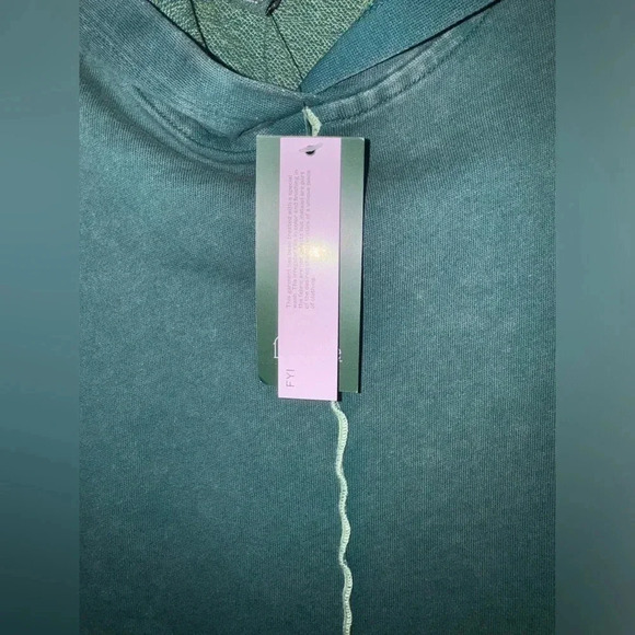 Wild Fable Women’s Oversized Seamed Hooded Green Sweatshirt size small NWT comfy - Picture 6 of 6